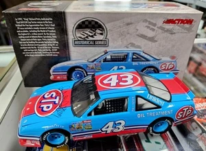 1992 1/24 RICHARD PETTY AUTOGRAPHED GRAND PRIX #43 STP FAREWELL. COA. - Picture 1 of 3