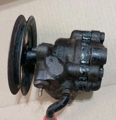 Bomba de dirección asistida 1989-1991 V6 Mitsubishi Montero Dodge Raider  Foto 1 de 4