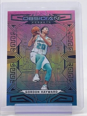 ОБСИДИАН GORDON HAYWARD 2022-23 NBA НЕОНОВЫЙ ФЛУД ЭЛЕКТРИЧЕСКИЙ ТРАВЛЕНИЕ ШЕРШНИ Q3152 - Изображение 1 из 2