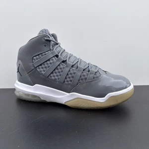 Nike Air Jordan Max Aura Cool Grey White Retro 11 Gr. Uk 5,5 - Bild 1 von 7