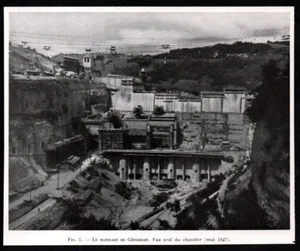 1947 -- LE BARRAGE DE GENISSIAT EN CONSTRUCTION VUE AVAL MAI 1947 3Q489 - Picture 1 of 1