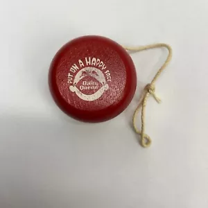 vtg dairy queen yoyo wood kids meal premium advertising red give away - Picture 1 of 5