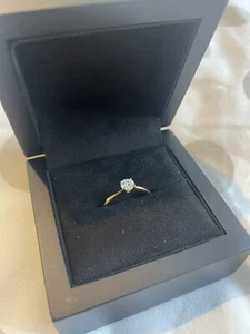 18ct Yellow Gold 0.30ct Diamond Engagement Ring Size K- NEW WITH GIA CERTIFICATE - Picture 1 of 3