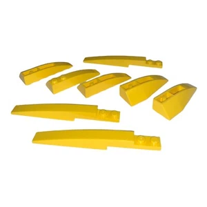 lot of 8 assorted yellow Lego parts - Technic-as pictured -combined ship (YEL10) - Picture 1 of 3