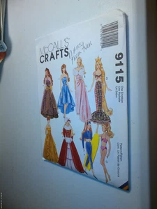 McCall's Crafts 9115 vestiti per bambola modello da cucire - Foto 1 di 1