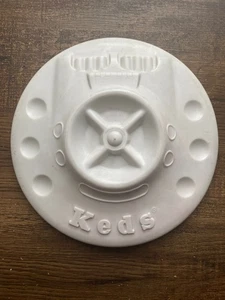 Vintage Keds UFO Frisbee by JVZ Co. - White - 7.5" Diameter - Picture 1 of 3