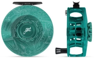 ABEL SDS 9/10 REEL TEAL ENGRAVED +FREE $130 FLY LINE -UNDERWOOD'S SLAMMIN' - Picture 1 of 5