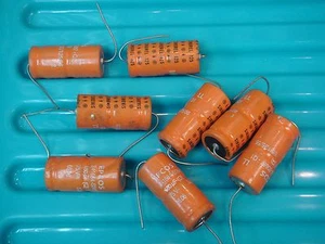 8 pcs EPCOS SIEMENS SIKOREL 680uF 75V 125C aluminmium electrolytic capacitor - Picture 1 of 1