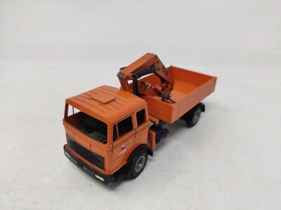 Camion Mercedes AK5007 Con Benna E Gru - Gescha - 1/50 - Immagine 1 di 3