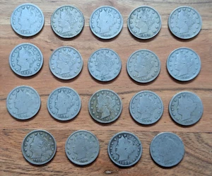 Bulk lot of 19 United States coins - Liberty nickels - 5 cent lot - Picture 1 of 11