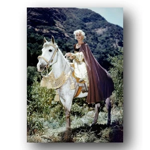Janet Leigh als Prinzessin Aleta in Prince Valiant 1954 Vintage Film 5x7 Foto - Bild 1 von 1