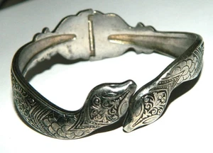 joli bracelet serpents en métal argenté vintage - Bild 1 von 3