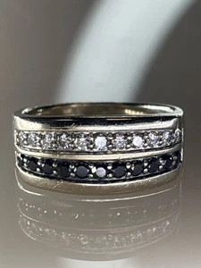 Gent's Diamond Fashion Ring 22 Diamonds 1.10 Carat T.W. 14K White Go (KN1035277) - Picture 1 of 8