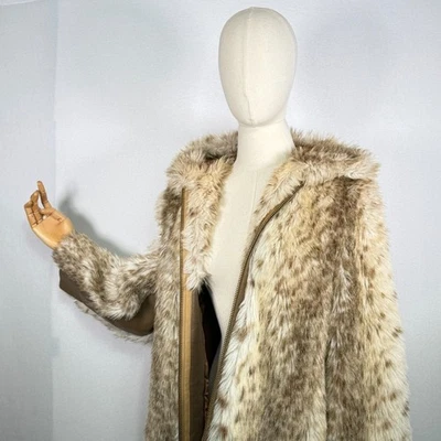De colección | Tissavel de Francia | Abrigo de piel sintética de leopardo de nieve Furrage | Talla M Foto 1 de 4