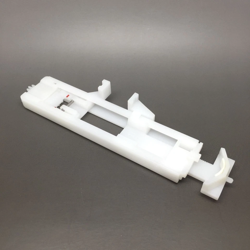 BUTTON HOLE FOOT ONE STEP FITS FITS MANY DOMESTIC SEWING MACHINES - Image 1 of 1