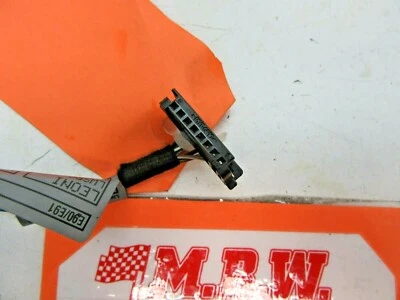 LEFT FRONT DOOR LATCH WIRE PLUG CONNECTOR LF BMW 323i 325i 328i 330i 06 07 08 09 - Image 1 of 4