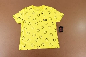 On Fire Women's Size Large Yellow Smile Graphic Short Sleeve Crew Neck Tee NWT - Picture 1 of 9