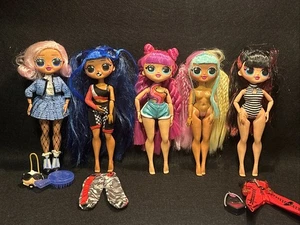 LOL Sorpresa OMG Muñecas Lote de 5 Muñecas de Moda 10" Conjunto Mixto Algunas Ropa y Accesorios - Imagen 1 de 8
