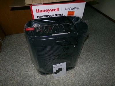 Honeywell PowerPlus HPA3300B HEPA Air Purifier - 530 Sq. Feet - New - Image 1 of 4