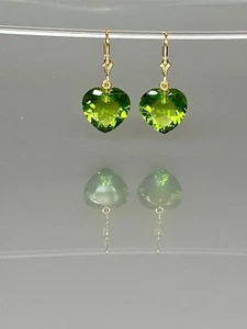 925 Silver Everyday Earrings Dainty Peridot Heart Earrings Minimalist Earrings - Picture 1 of 4