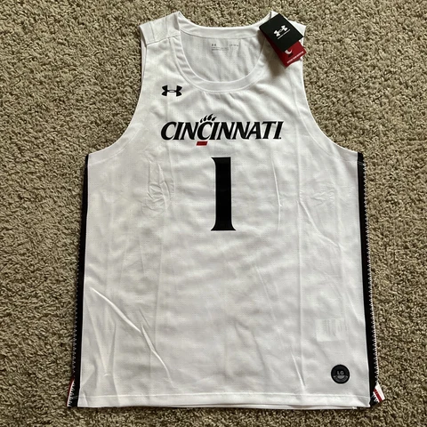 NWT Under Armour Cincinnati Bearcats White #1 Basketball Jersey Men's Large L Cover