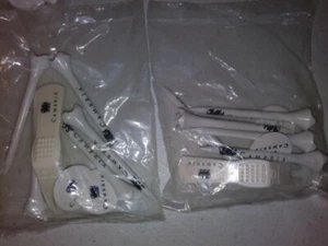 Cambria Plastic Tees 2 3/4”, Markers, Picks; 39 Baggies w/5 Tees, 2 Marks, 1 Pic - Picture 1 of 4
