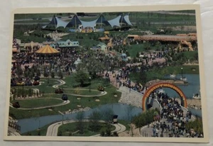 Canada's Wonderland Toronto. Postcard (K2) - Picture 1 of 2