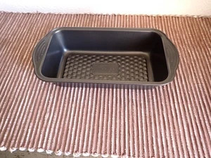 TEGLIA DA FORNO ANTIADERENTE PRESTIGE DI QUALITA' 9" x 5" - Foto 1 di 6