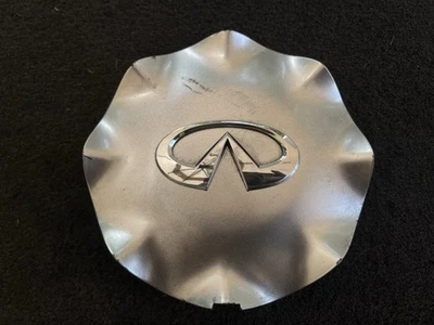 06 07 Tapa central de llantas de aleación Infiniti M35 M45 OEM 40315-EH010 Foto 1 de 4