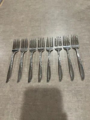 Тарелка Oneida Community Tudor винтажная роза цветочный лот из 8 салатных вилок - Изображение 1 из 3