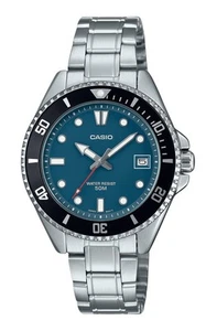 Reloj para hombre Casio estándar analógico de acero inoxidable esfera azul cuarzo MDV-10D-2A1V - Imagen 1 de 3