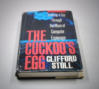 THE CUCKOO'S EGG: TRACKING A SPY THROUGH THE MAZE... By Clifford Stoll Hardcover Foto 1 de 4