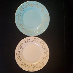 Klassischer Kaffee & Tee, 2 Untertassen, Pastellrosa & Gold, Pastellblau & Gold. #96 - Bild 1 von 6