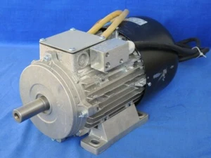 4.2 hp Motor, 230 VAC – 1 phase, NEW, Czech made, Slavkov 90-2L B3 - Picture 1 of 5