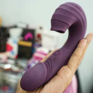 Vibrating Flapping Tapping Dildo Wearable Massager/Dildo Suction Cup Sex Toys US - Picture 1 of 36