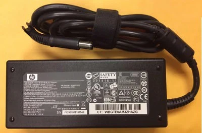 Cargador/adaptador de CA para computadora portátil HP Touchsmart 300 600 IQ506 SERIE 600-1047 135w fabricante de equipos originales - Imagen 1 de 2