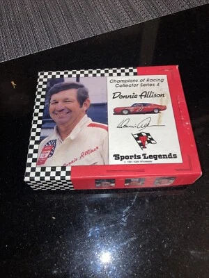 1991 Donnie Allison Champions of Racing Collector Series 4 - Novo na Caixa - Imagem 1 de 3