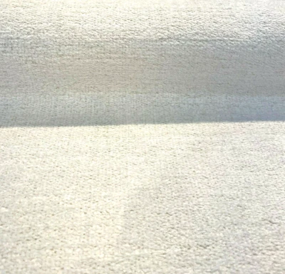 Tela de tapicería Yeti blanca italiana premium suave chenilla cruda por yarda Foto 1 de 4