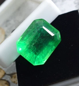 Natural Emerald Cut Top Quality 22.10 Ct Approx Green Emerald Ring Size Gemstone - Picture 1 of 9