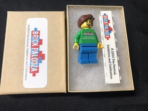 LEGO Brick Palooza Convention Event Kit Minifigure & Brick Exclusive Printed - Picture 1 of 2