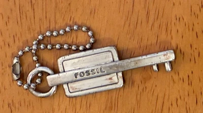 Vintage Fossil Classic Silver Key Fob, Bag Charm. Bag Tag.   ID F18 - Image 1 of 2