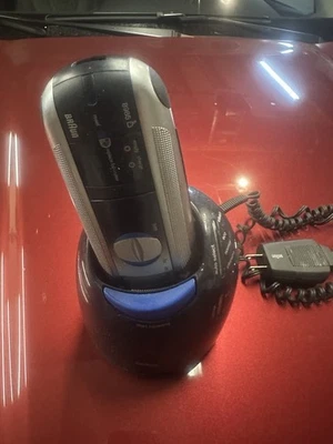 Braun  8985 Shaver Synchro Rechargeable Razor. Restored. - Image 1 of 4