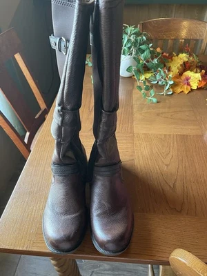 Origen Tierra PENÉLOPE MARRÓN AMERICANA+LYCRA Pantorrilla Ancha Talla 10 Foto 1 de 4