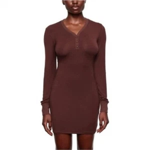 Skims Sleep Henley Dress - Bild 1 von 5