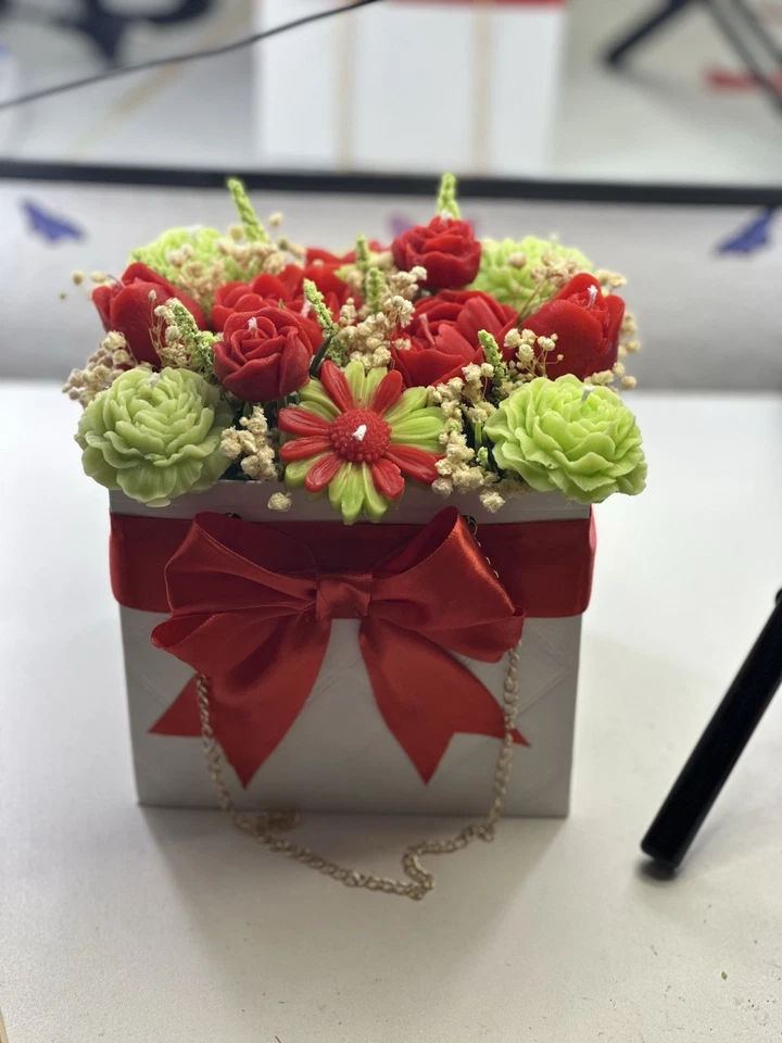 Handgemachtes Kerzen-Bouquet aus Sojawachs - Bild 1 von 3