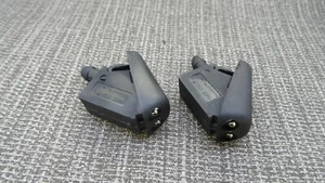 WINDSCREEN JET WASHER SPRAY WATER NOZZLE FOR FORD & LEXUS - Picture 1 of 12