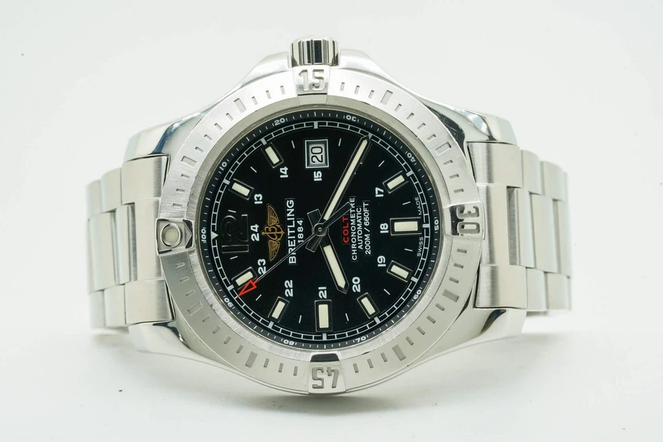 Breitling Colt Automatik A1738811/BD44 schwarzes Zifferblatt 44mm A17388 12/2017 10171 - Bild 1 von 1