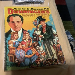 Dunningers Magic Tricks VINTAGE book 1940's Saalfield HTF Magician - Foto 1 di 5