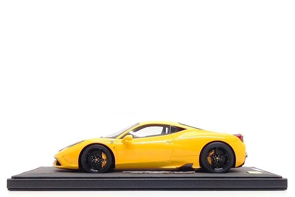BBR Models 1:18 Ferrari 458 Speciale in Giallo Modena (defect) - Image 1 of 4