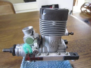 YS 61-F.R. 9.95cc Rear Exhaust 2-Stroke Engine for RC Airplanes, Used f/s - Picture 1 of 10